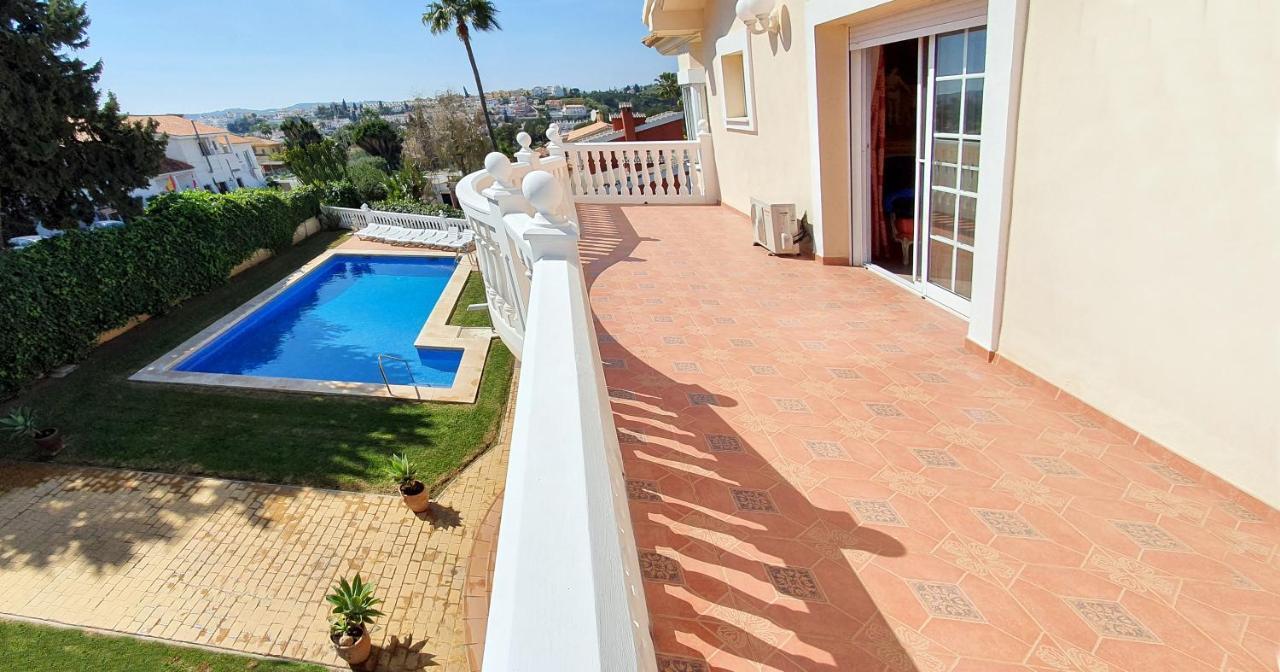 Golden Villa Costa Del Sol - Big Private Pool - Bbq - Good Location Fuengirola Extérieur photo