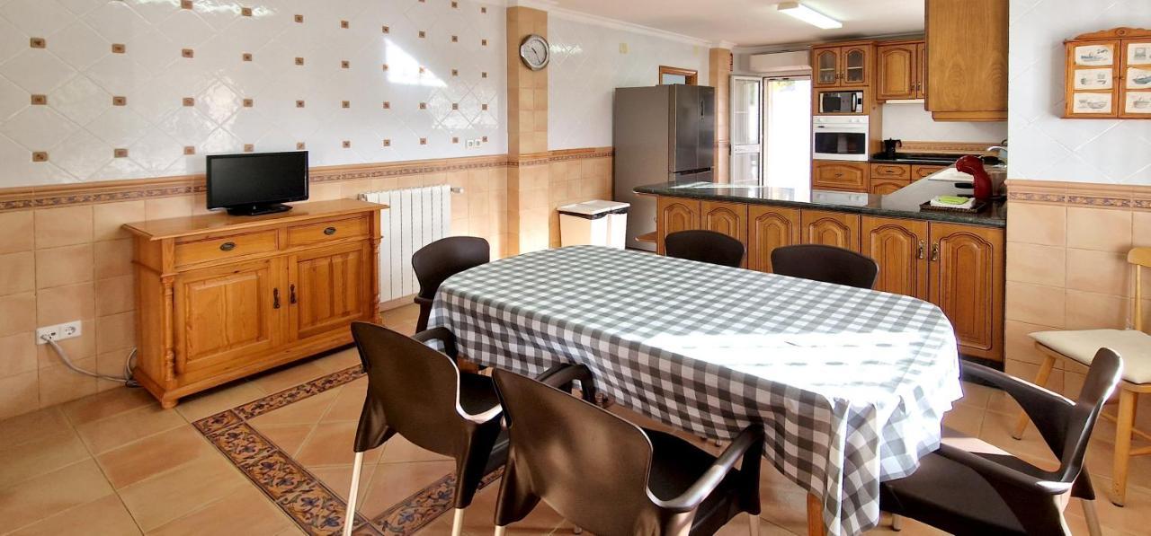 Golden Villa Costa Del Sol - Big Private Pool - Bbq - Good Location Fuengirola Extérieur photo